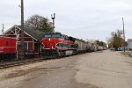 PESI stretches out in to the distance behind 513 as it heads north